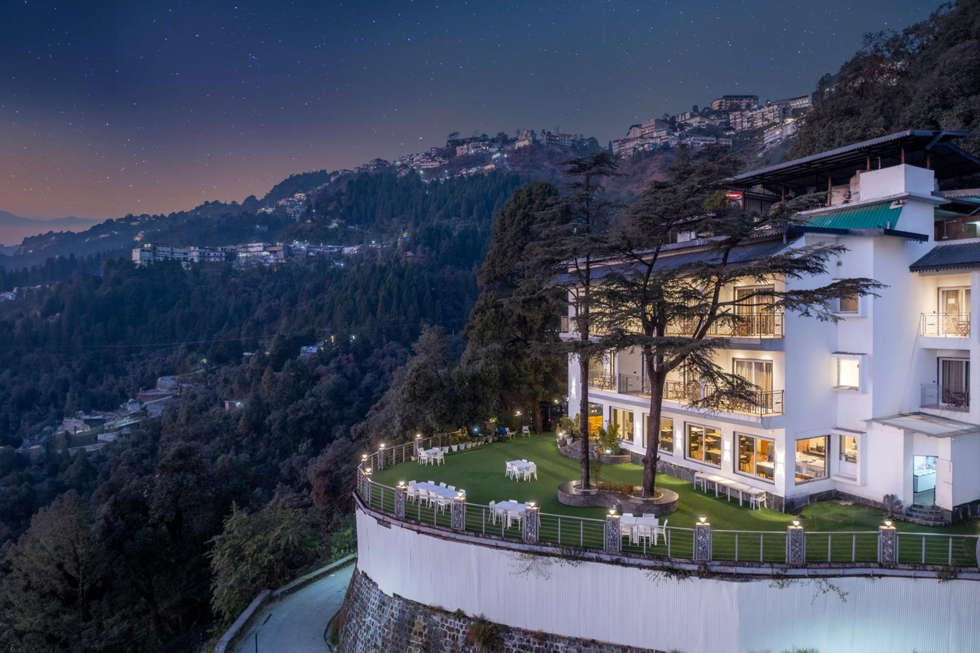 Echor Baris Resort Mussoorie Exteriör bild