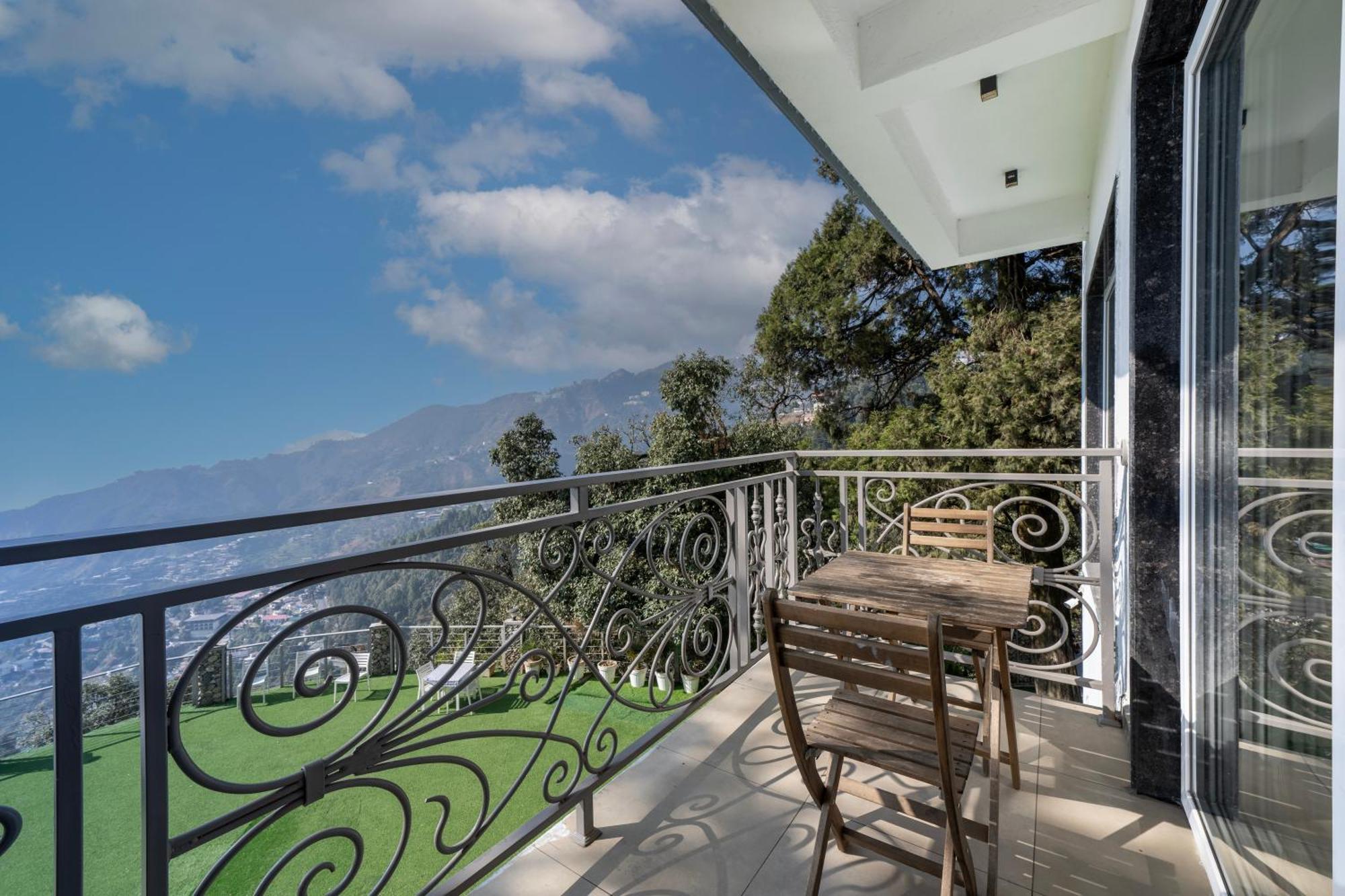 Echor Baris Resort Mussoorie Exteriör bild