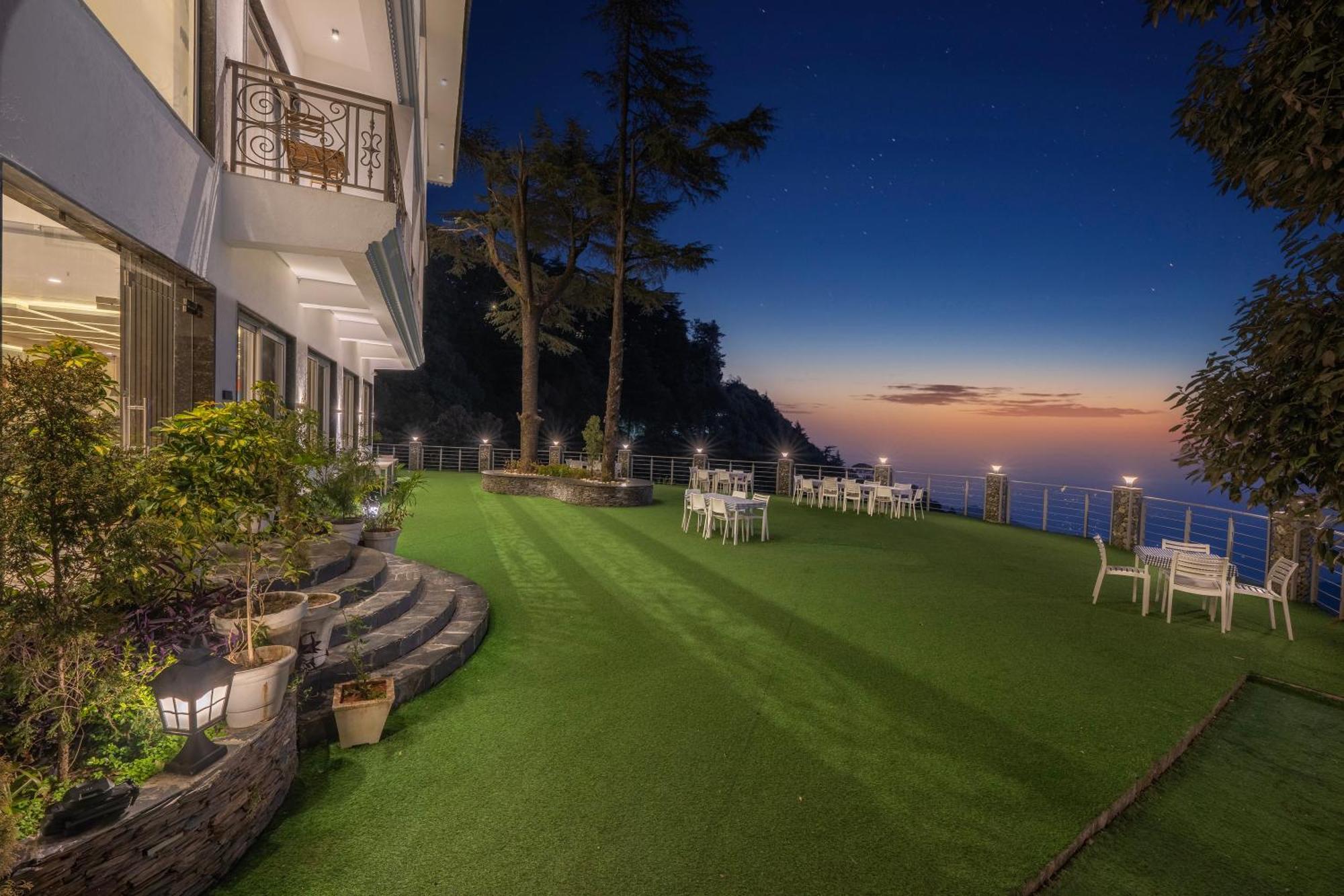 Echor Baris Resort Mussoorie Exteriör bild