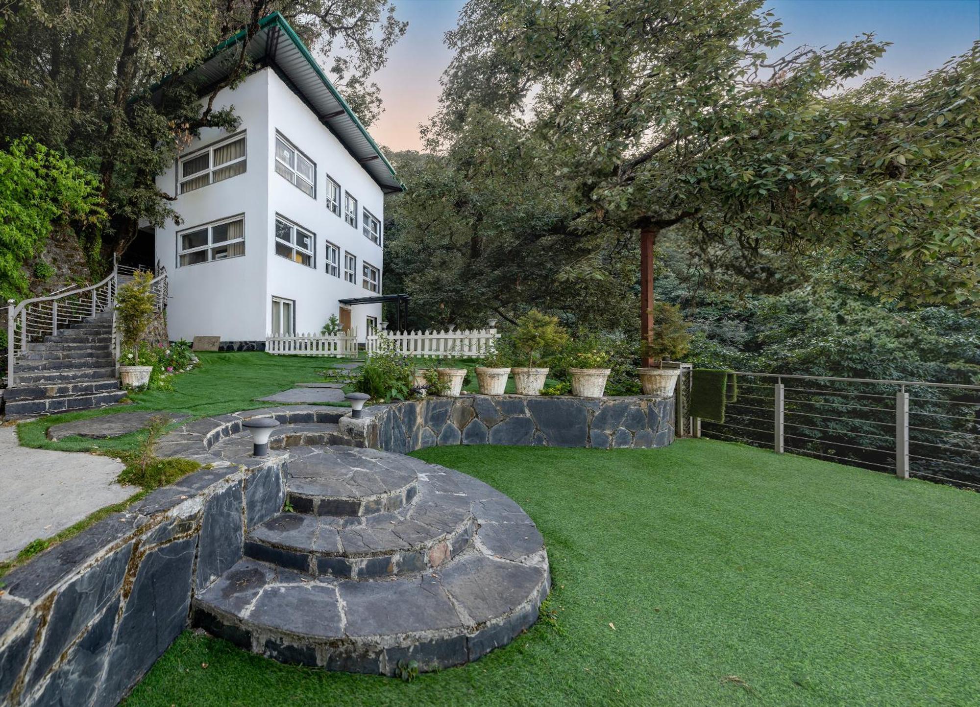 Echor Baris Resort Mussoorie Exteriör bild