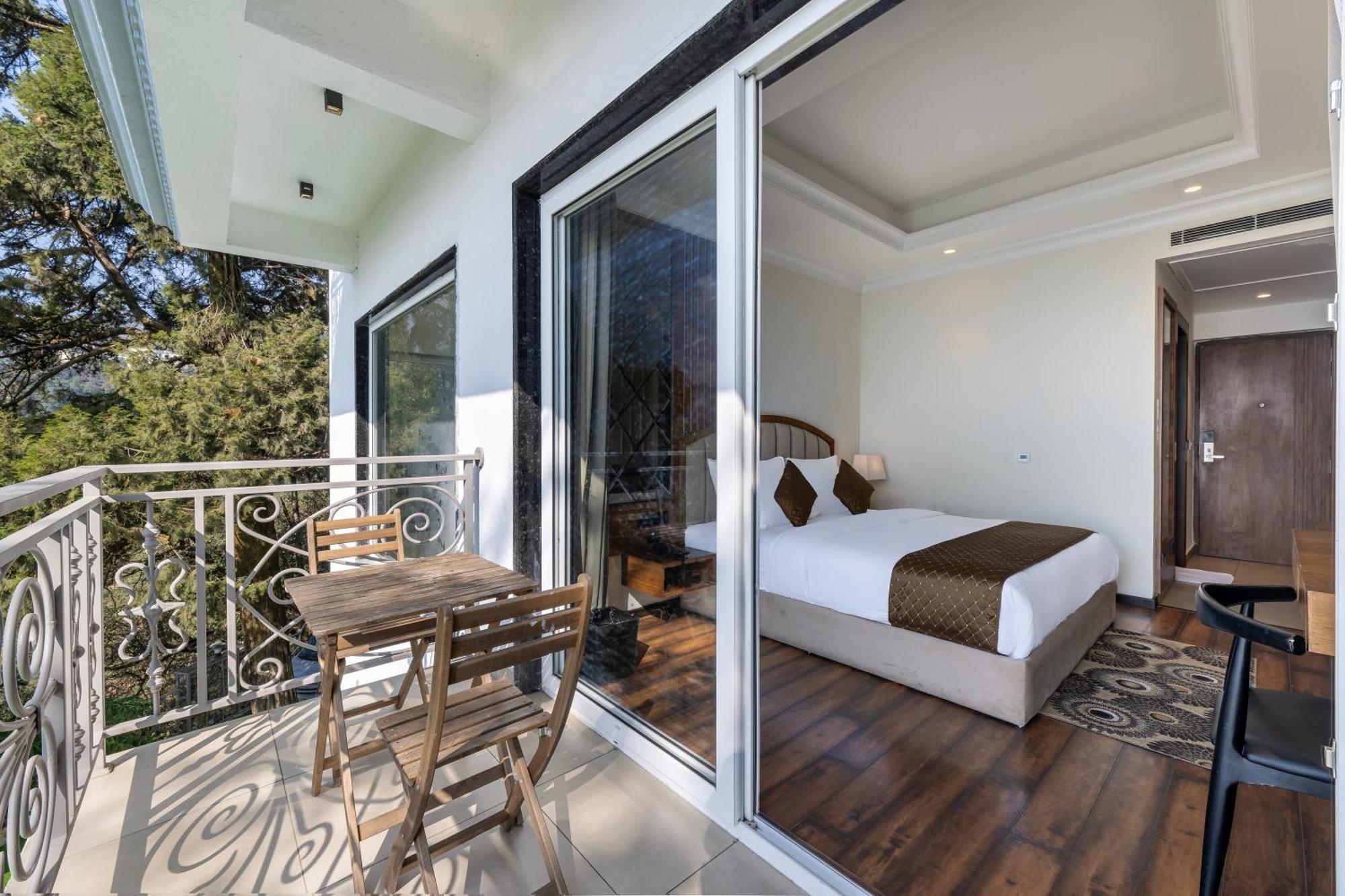Echor Baris Resort Mussoorie Exteriör bild